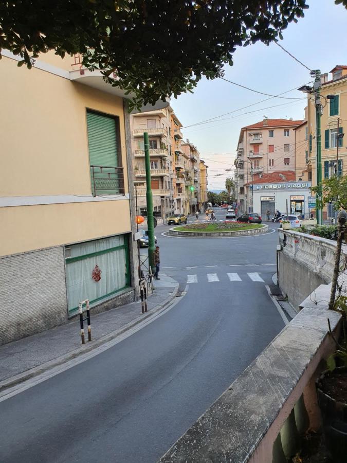 Villa Arcobaleno Rondo Garibaldi San Remo Buitenkant foto