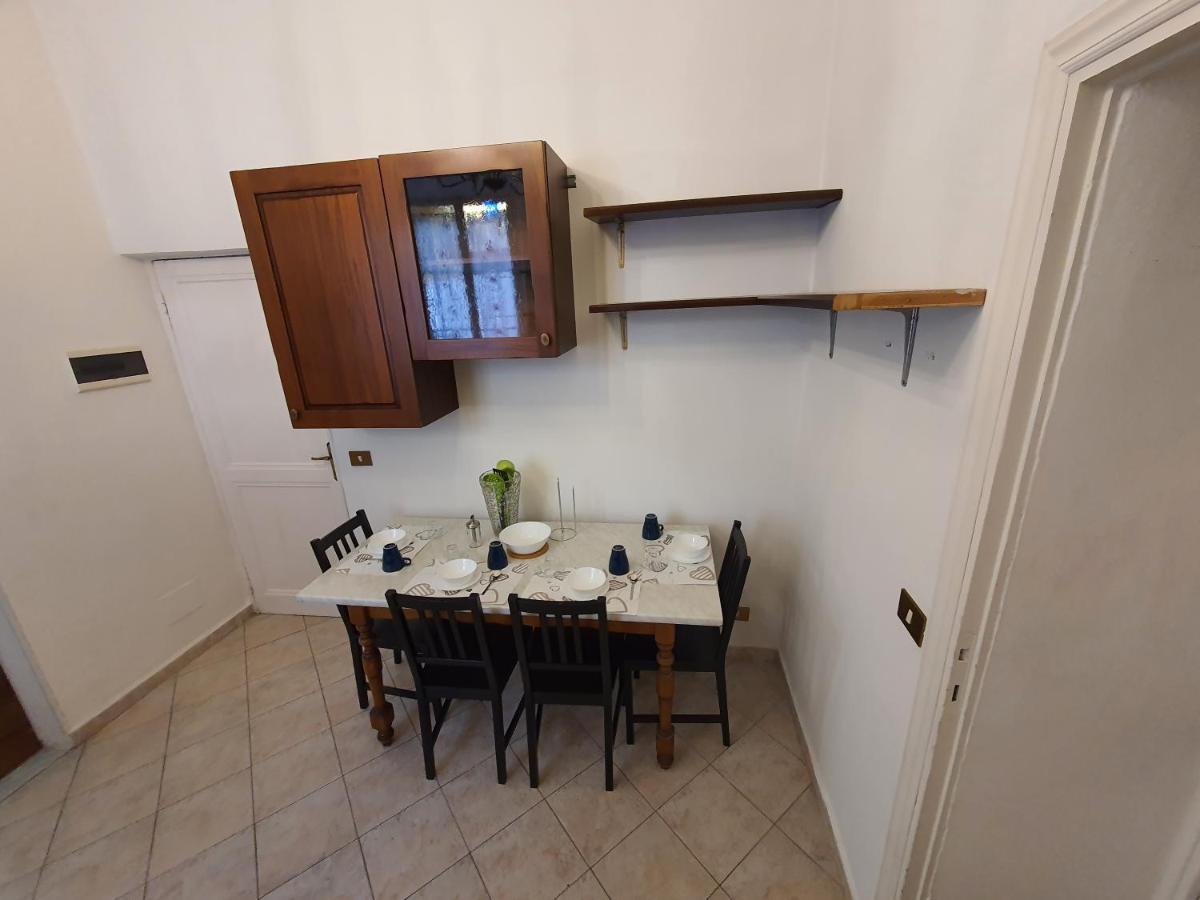 Villa Arcobaleno Rondo Garibaldi San Remo Buitenkant foto