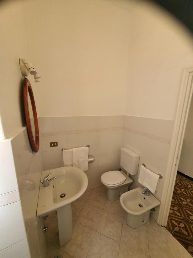 Villa Arcobaleno Rondo Garibaldi San Remo Buitenkant foto