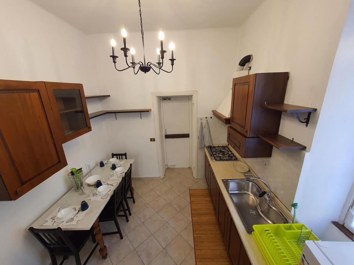 Villa Arcobaleno Rondo Garibaldi San Remo Buitenkant foto